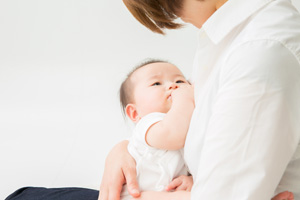 産後のママの骨盤矯正に特化した専門院